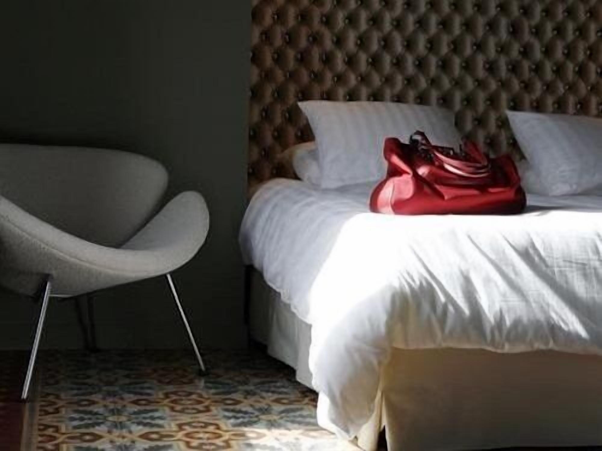 เล 4 เอตวล Bed & Breakfast มงต์เปอลิเยร์ ภายนอก รูปภาพ