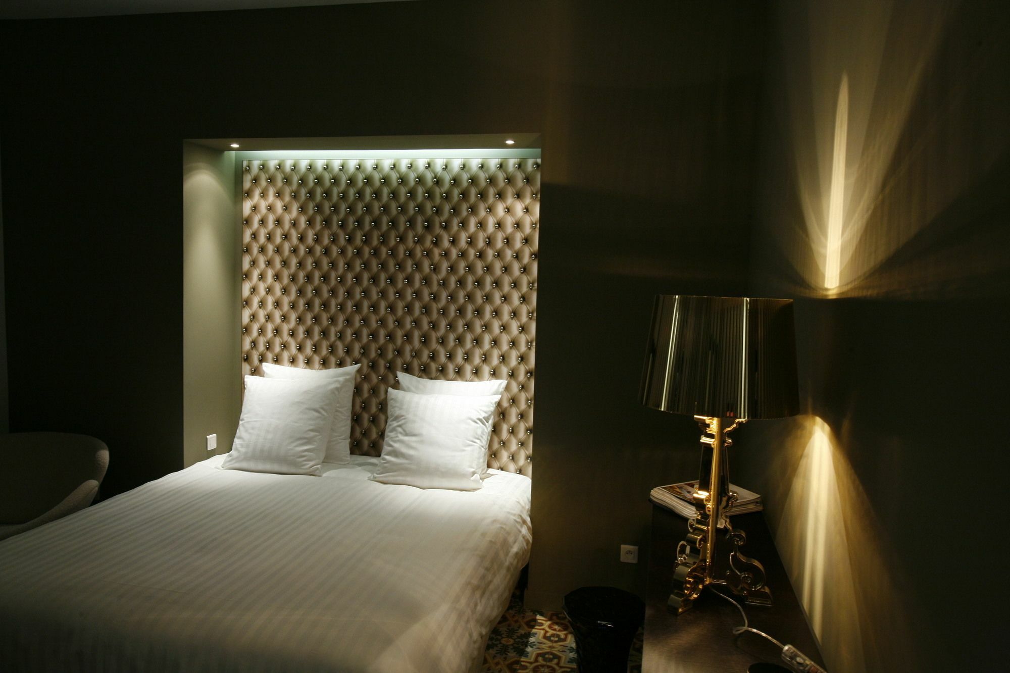เล 4 เอตวล Bed & Breakfast มงต์เปอลิเยร์ ภายนอก รูปภาพ