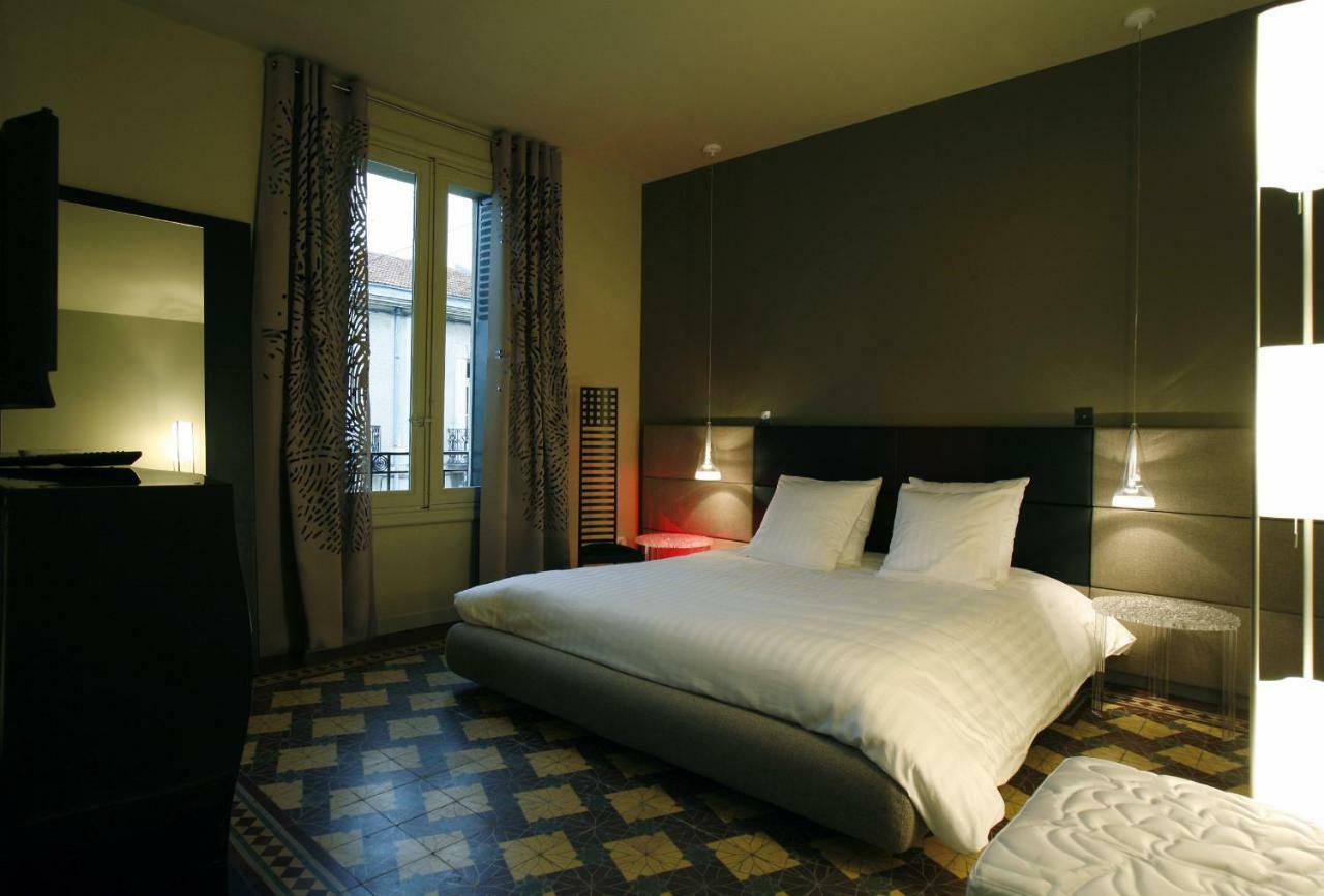 เล 4 เอตวล Bed & Breakfast มงต์เปอลิเยร์ ภายนอก รูปภาพ